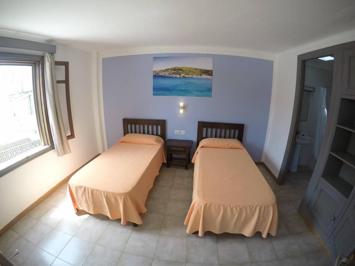 Hostal Playa Santanyí Esterno foto